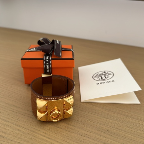 Hermes Jewelry - Hermes Collier de Chien bracelet in Gold Leather & Gold Plated Medor Studs SZ T2